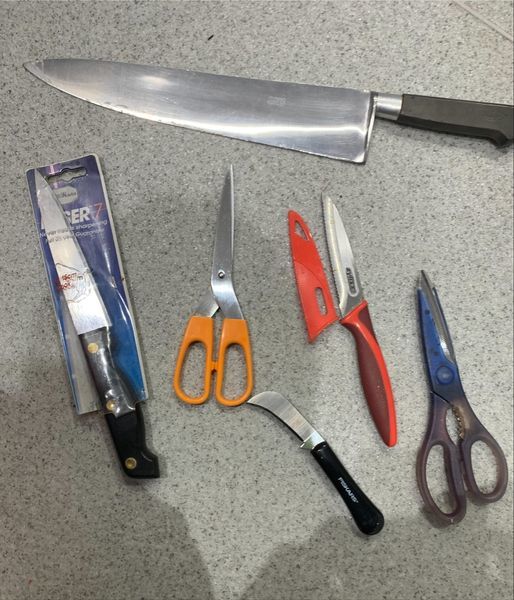 The knives surrendered in Lymington. Photo by Lymington and New Milton Cops