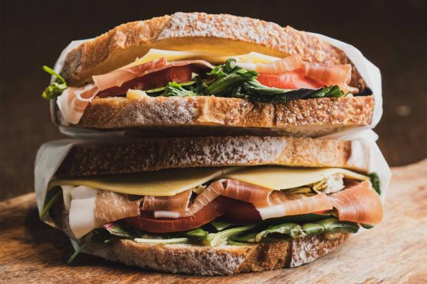 Daily Echo: Sandwiches (Canva)