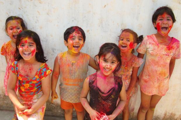 Daily Echo: Children celebrate Holi, pictured. Photo via Canva/Pixabay.