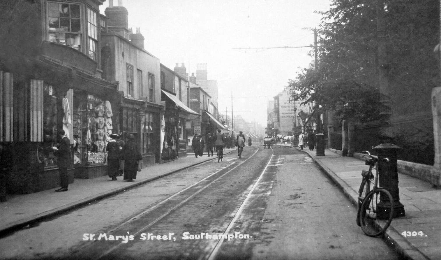 St Mary Street, circa 1907.