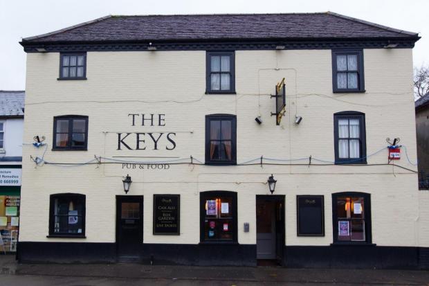 Daily Echo: The Keys pub in Commercial Road, Totton.