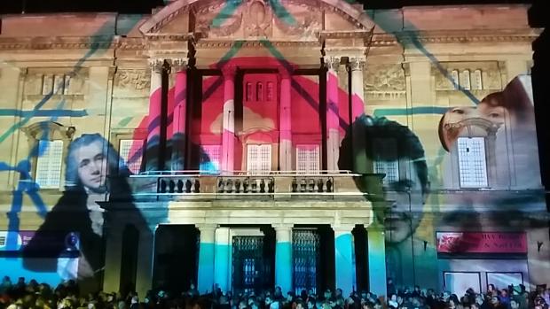 Daily Echo: Images projected onto Hull City Hall during the East Yorkshire city's reign as UK City of Culture in 2017. Picture: Wikimedia Commons
