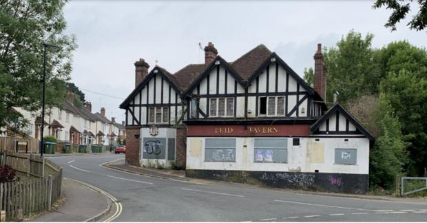 Daily Echo: Darcy Construction has submitted plans to replace the Bridge Tavern in Coxford Road, Southampton, with a block of flats. Picture: Southampton City Council planning portal.