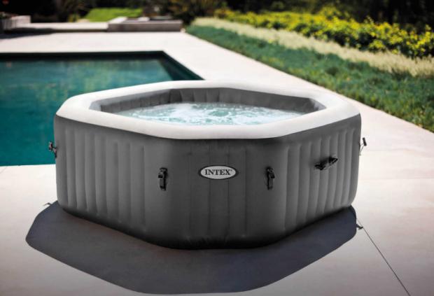 Daily Echo: Inflatable Hot Tub & Accessories. Credit: Aldi