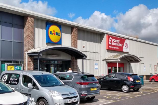 The Lidl store at Totton Retail Park is expanding into the former Poundstretcher premises next door.
