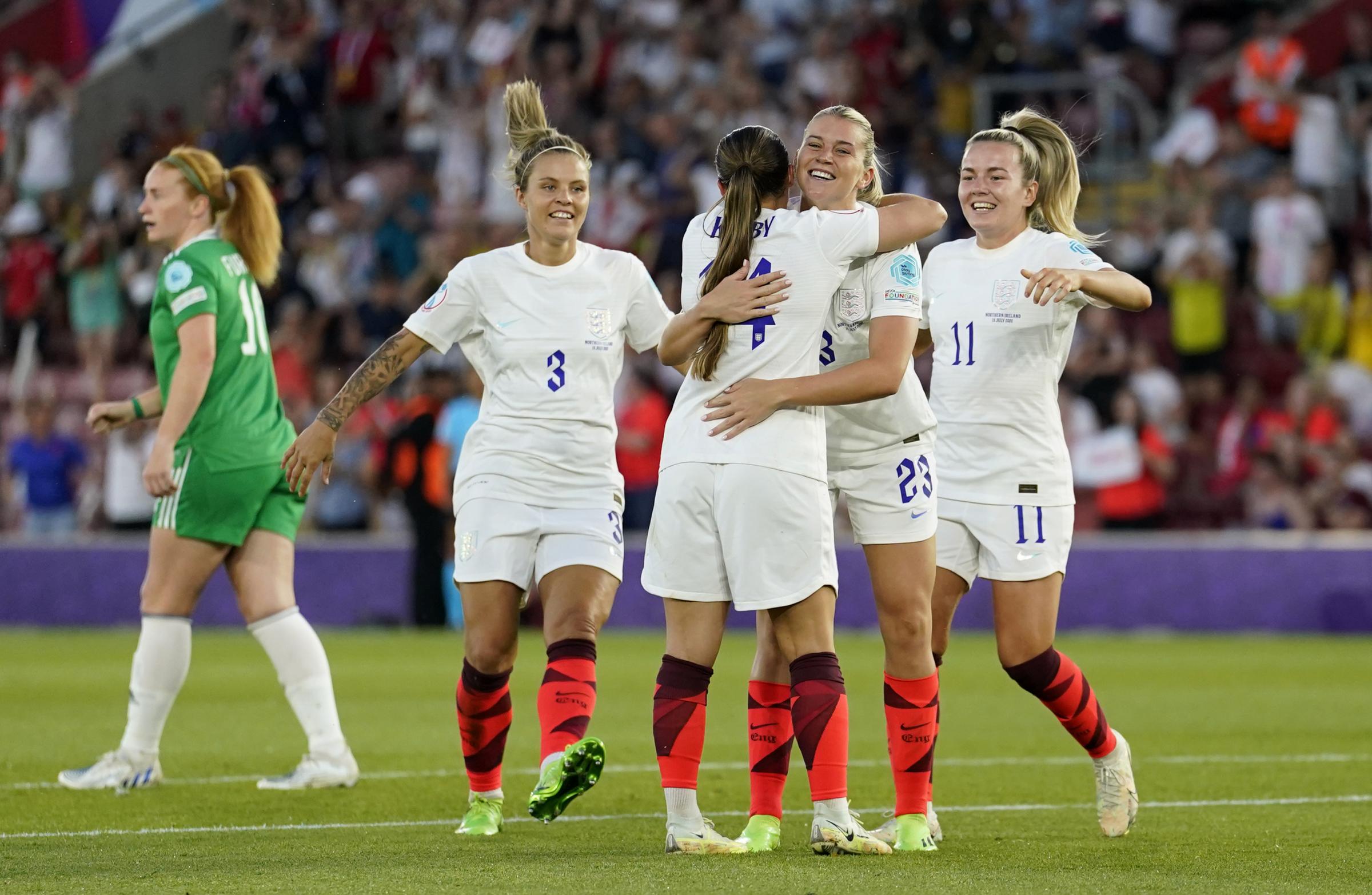 Five-star England soar to victory in front of bumper St Mary's crowd
