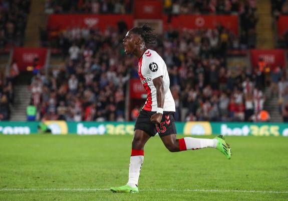 Daily Echo: Southampton's Romeo Lavia scores Saint’s first goal during the Premier League match between Southampton and Chelsea at St Mary's Stadium. Photo by Stuart Martin.. Daily Echo: Southampton's Romeo Lavia scores Saint’s first goal during the Premier League match between Southampton and Chelsea at St Mary's Stadium. Photo by Stuart Martin..