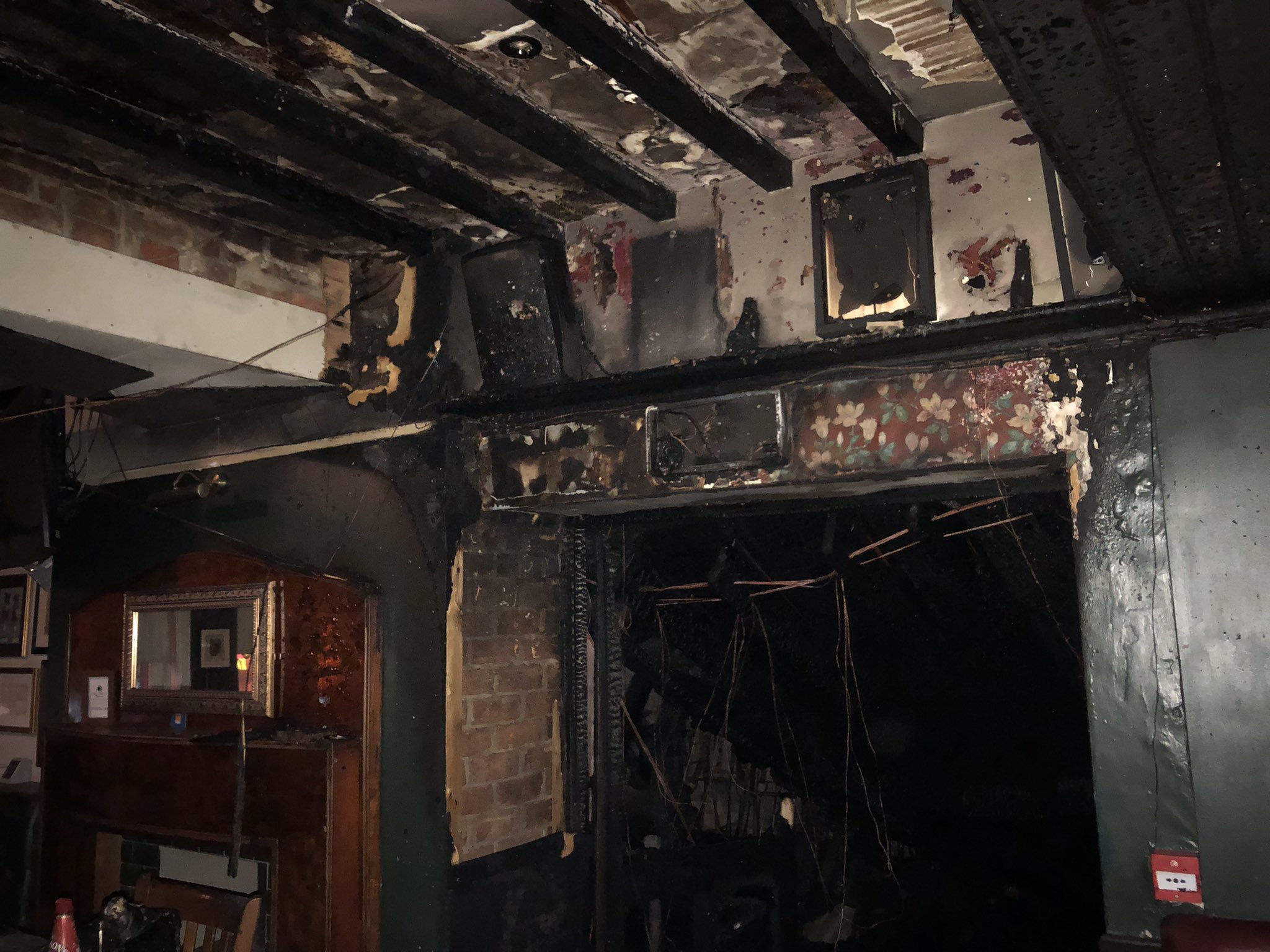 Portsmouth fire: Eastleigh firefighters called to Ship Anson pub - Vimarsana News