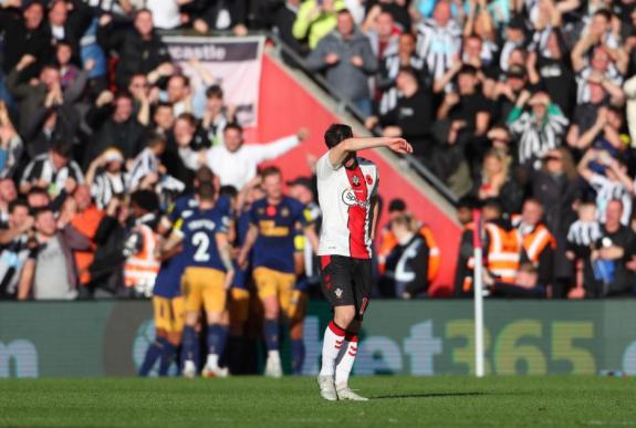 Daily Echo: Newcastle cruised past Saints at St Mary's in November. Daily Echo: Newcastle cruised past Saints at St Mary's in November.