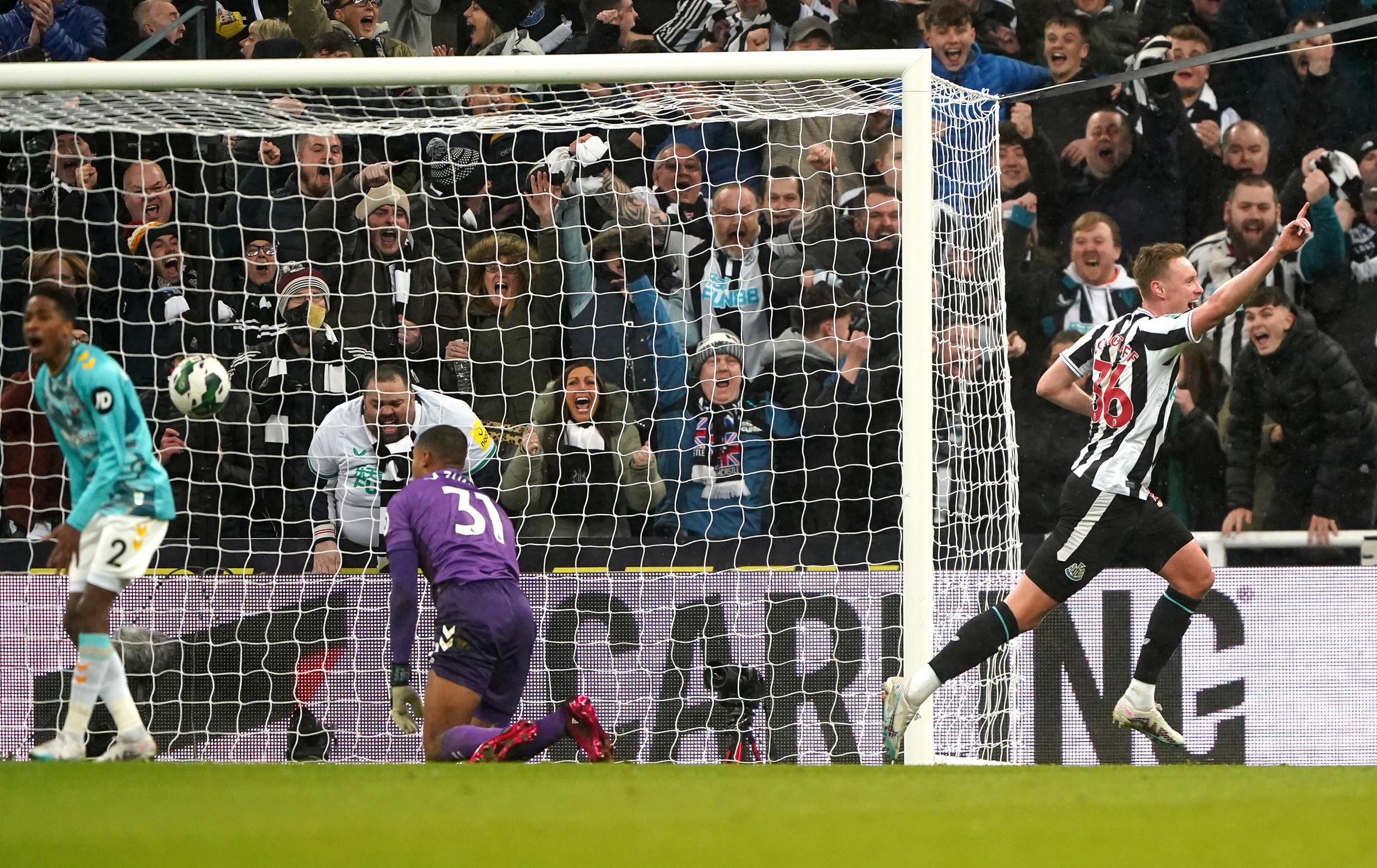 Newcastle United 2 - 1 Southampton FC: Match debrief video review