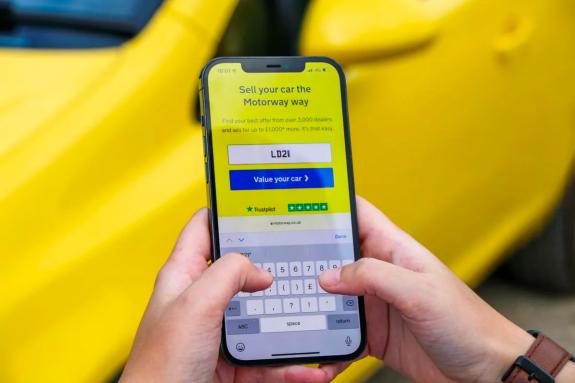 Daily Echo: With Motorway, you can sell your car online in as little as 24 hours Daily Echo: With Motorway, you can sell your car online in as little as 24 hours