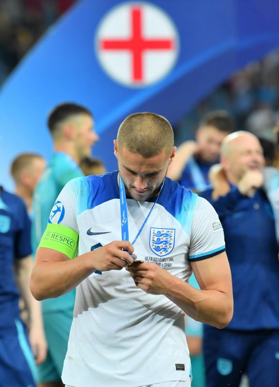 Daily Echo: Taylor Harwood-Bellis wearing his Under-21 Euro winners medal Daily Echo: Taylor Harwood-Bellis wearing his Under-21 Euro winners medal