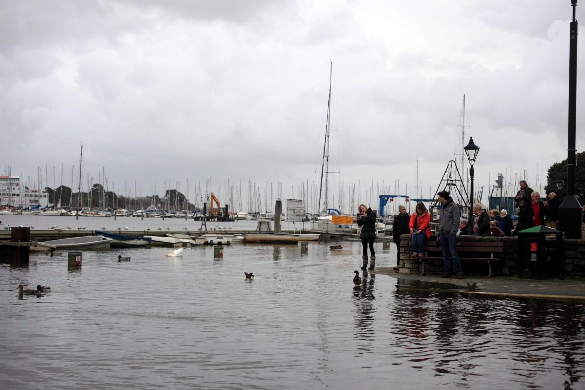 Pictures from the floods in January 2014 - Lymington