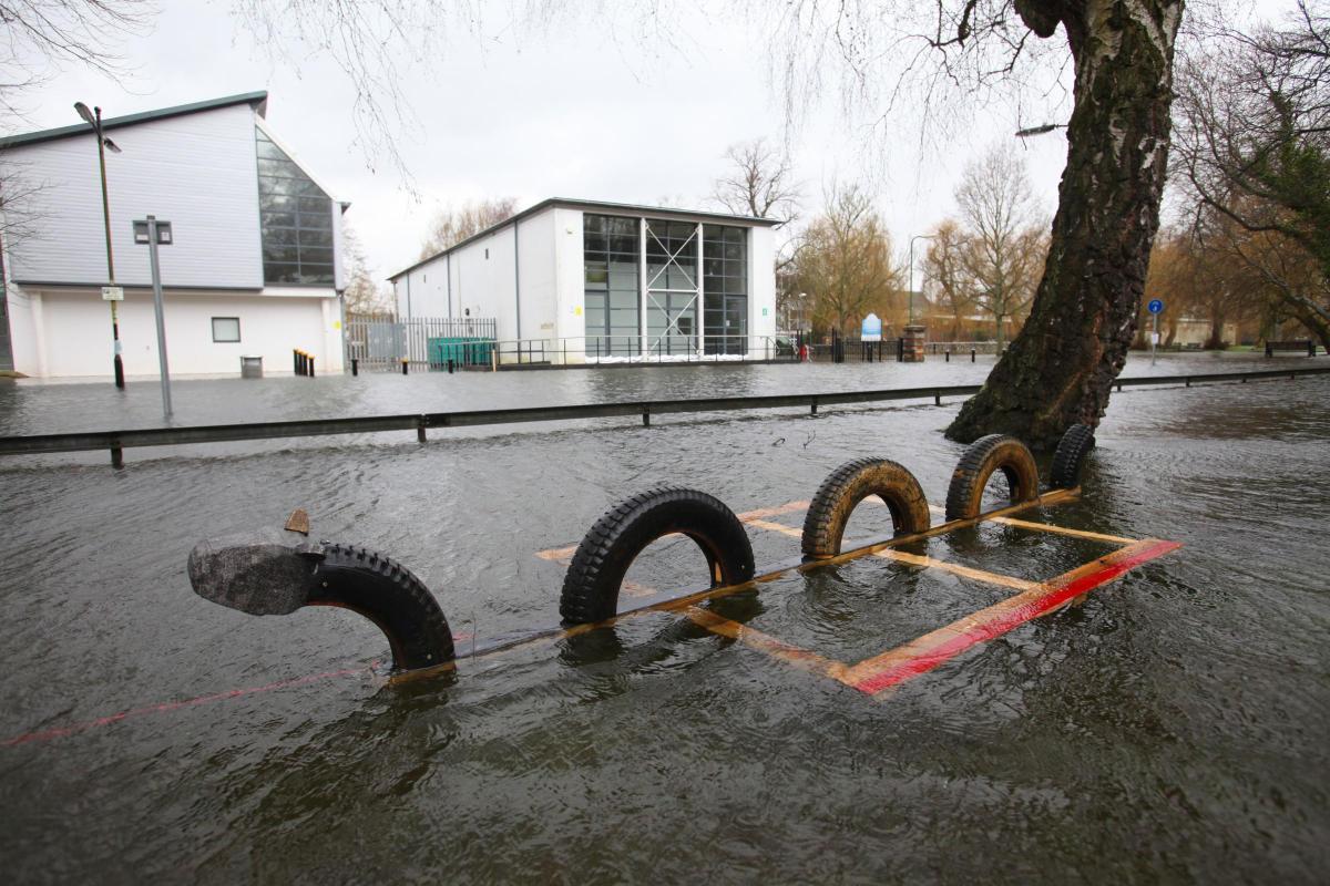 Floods of February 2014 - Winchester