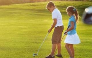 Bramshott Hill Golf Club are trying to encourage the next generation of golfers.