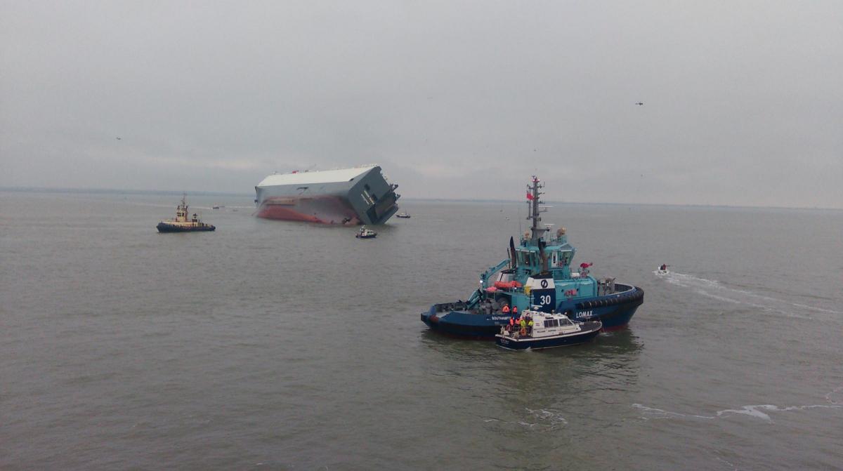 Ship runs aground at Brambles Bank of the Isle of Wight - Amanda Benning