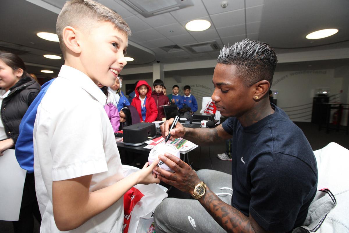 Saints Star Eljero Elia invited local Primary School Children to Saint Mary's Stadium to help give racism the red card