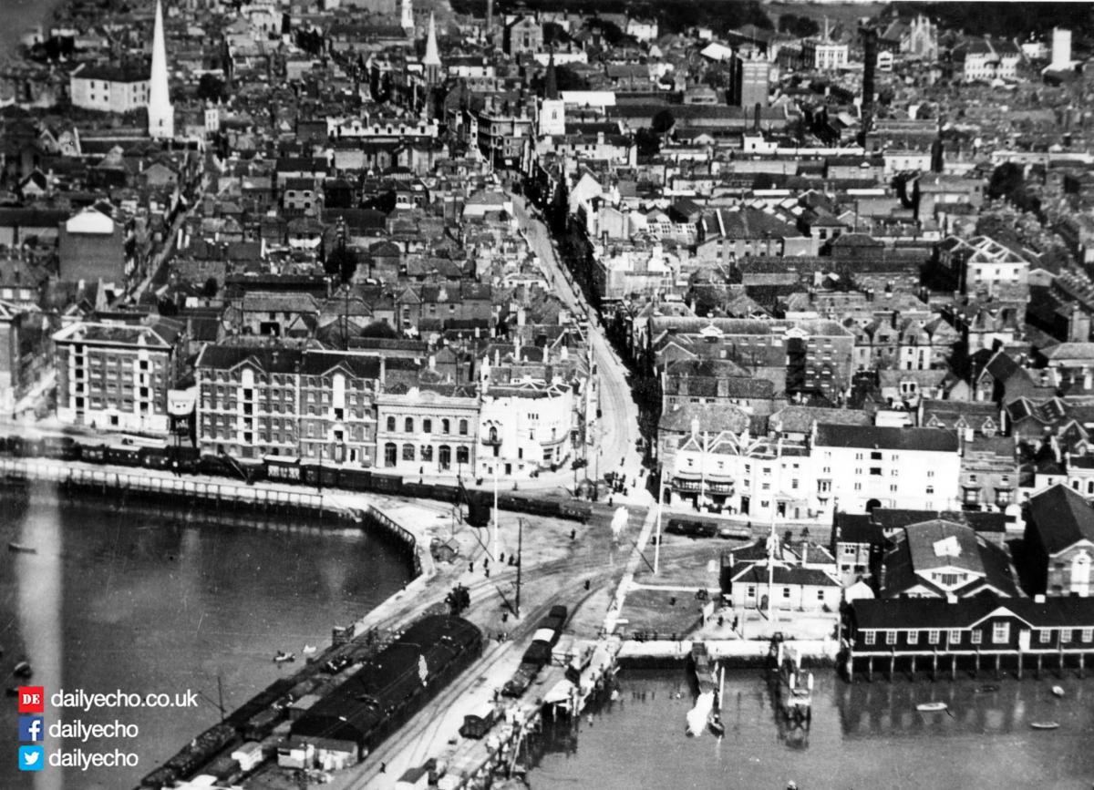 Town Quay (1930)