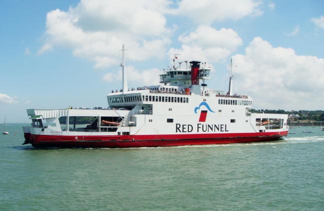 Red Funnel Ferries To Isle Of Wight Cancelled Daily Echo