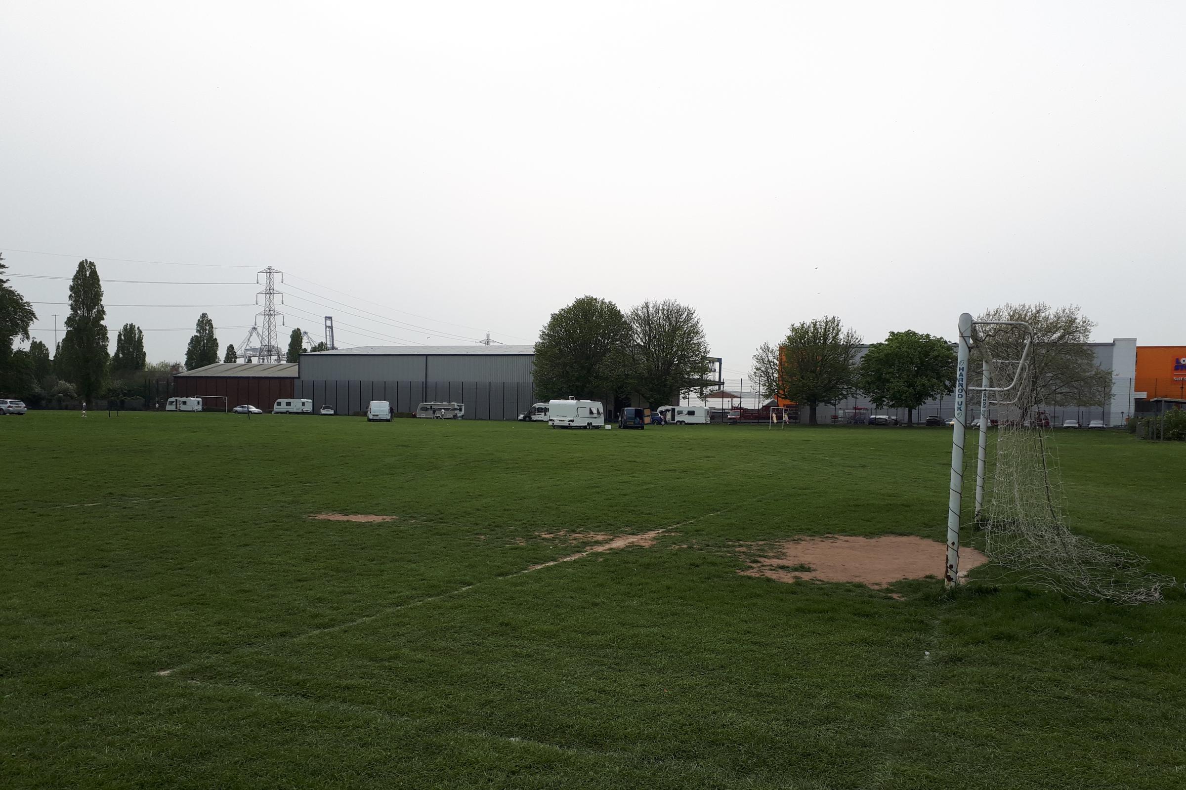 Travellers set up camp at Southampton playing field